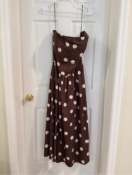 Abercrombie & Fitch Dresses & Skirts - Abercrombie & Fitch Brown and White Polka Dot Strapless Midi Dress